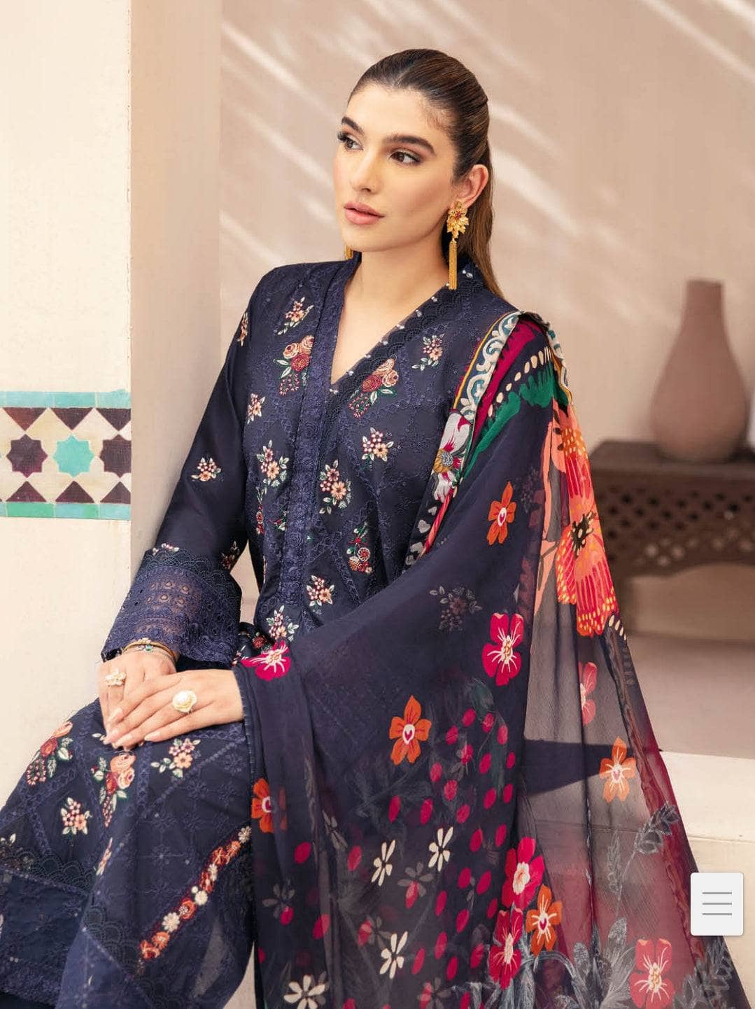 img_ramsha_andaz_lawn_awwal_boutique