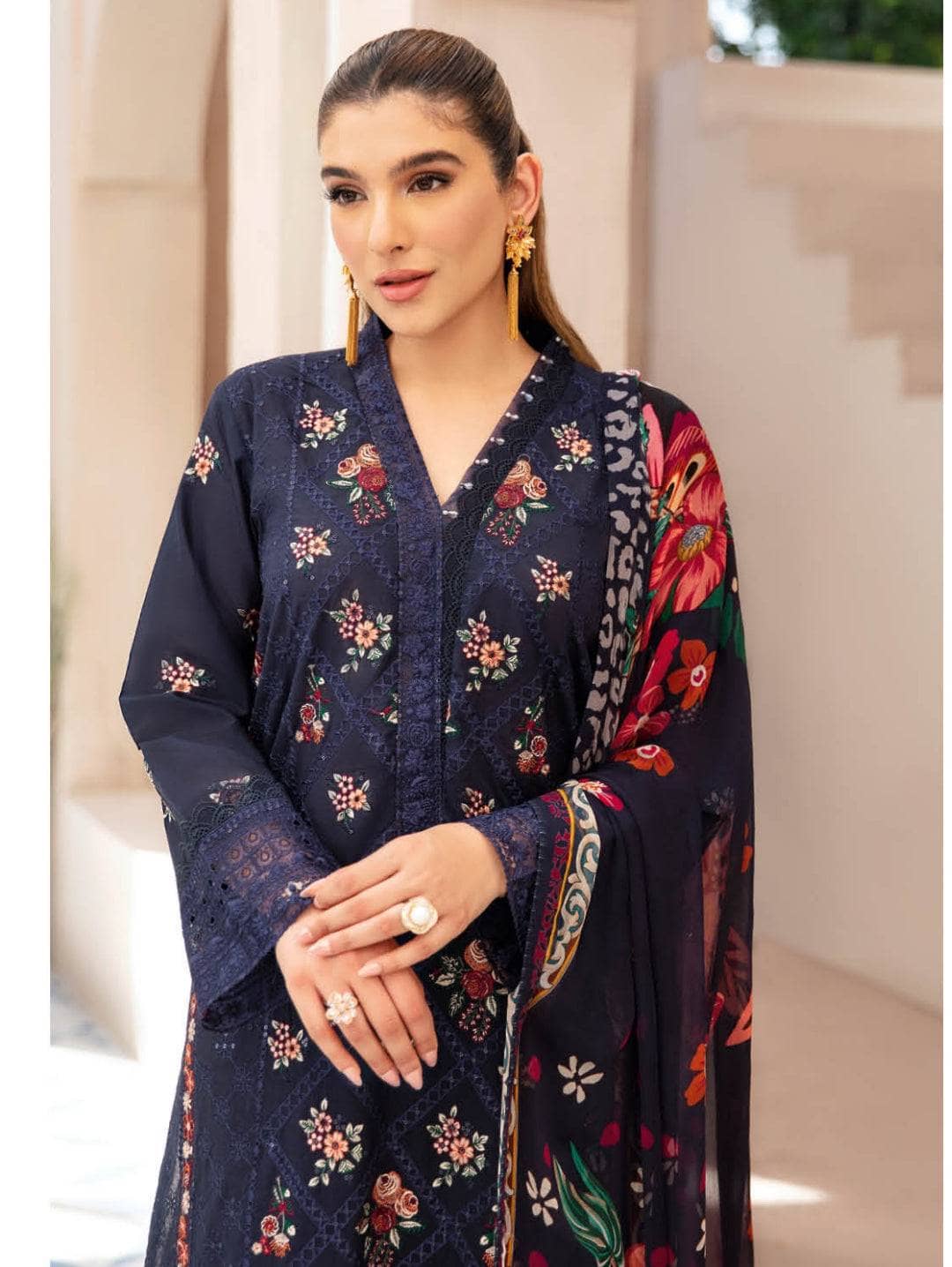 img_ramsha_andaz_lawn_awwal_boutique