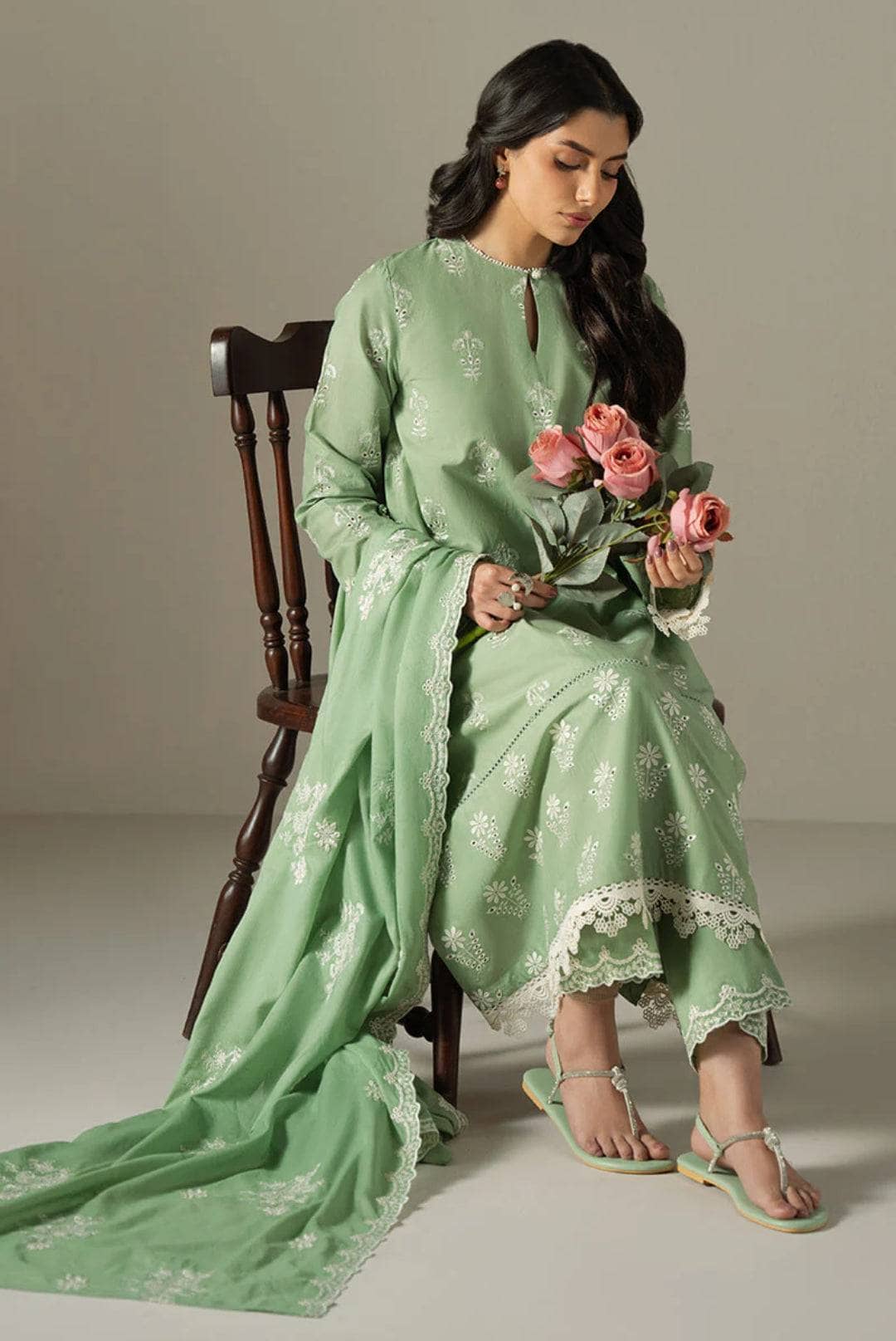 img_cross_stitch_chikankari_lawn_awwal_boutique