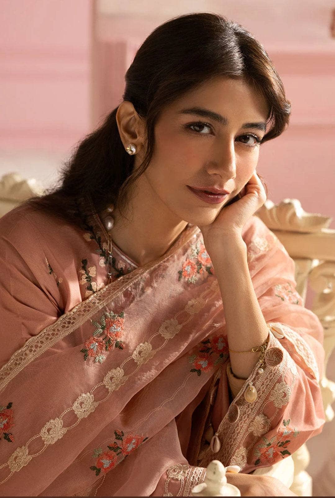 img_cross_stitch_premium_lawn_awwal_boutique