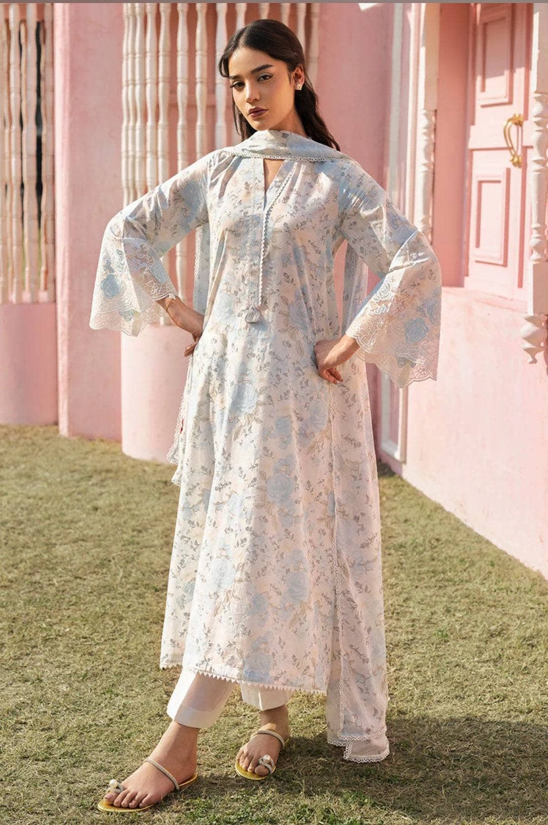 img_cross_stitch_premium_lawn_awwal_boutique