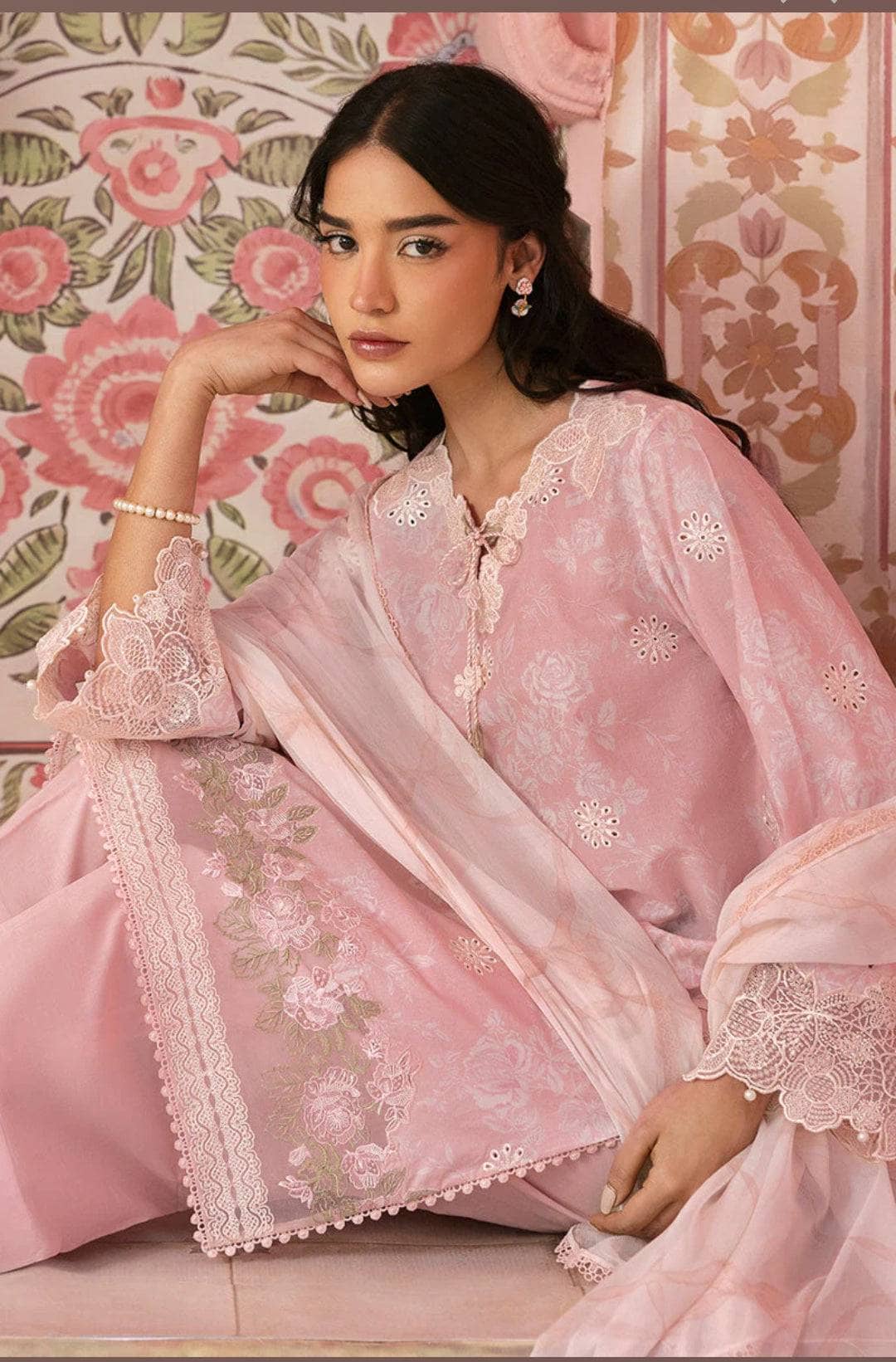 img_cross_stitch_premium_lawn_awwal_boutique