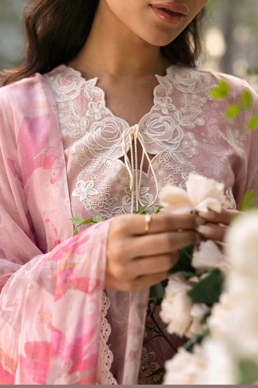 img_cross_stitch_premium_lawn_awwal_boutique