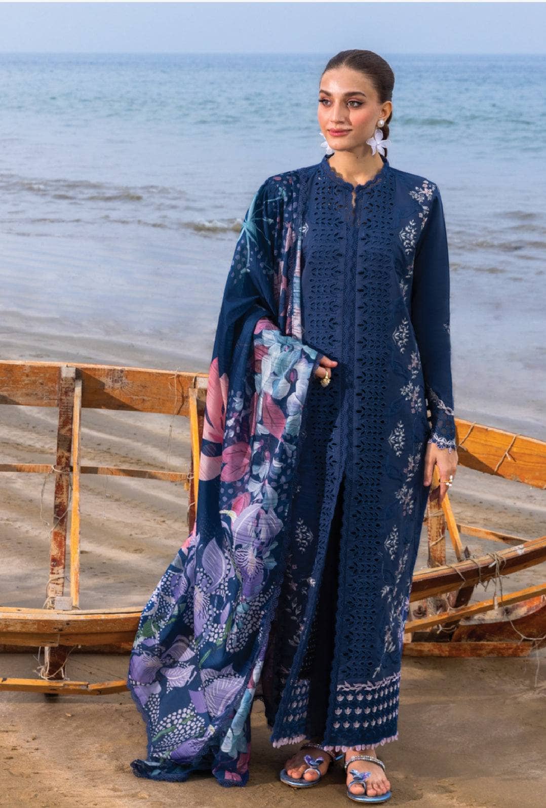 img_rang_rasiya_lifestyle_awwal_boutique