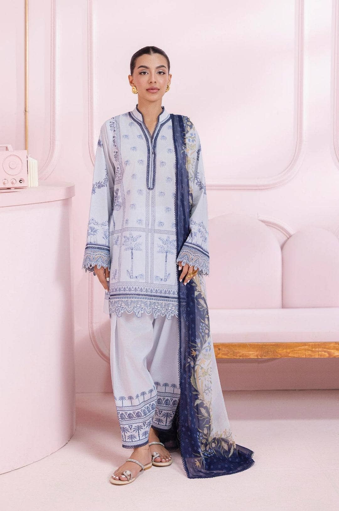 img_qalamkar_q_print_awwal_boutique