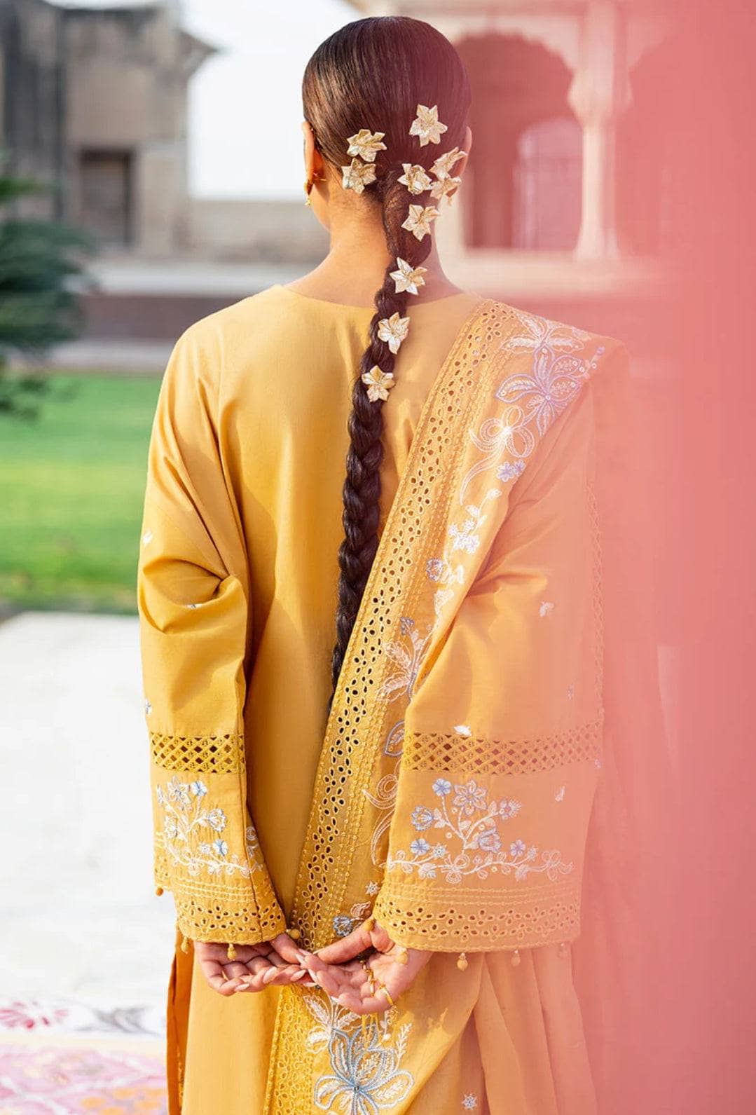 Restocked/Cross Stitch Luxury Lawns 25/Mustard Mirage/Mustard