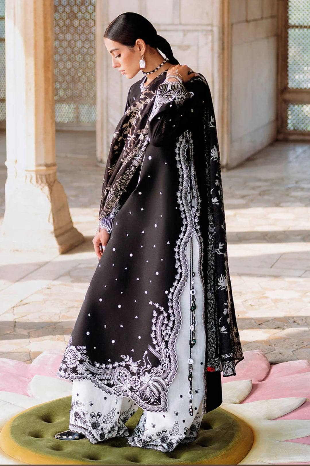 img_cross_stitch_lawn_awwal_boutique