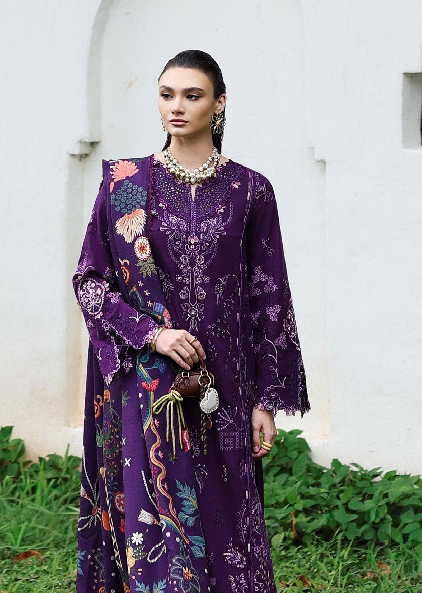 Qalamkar Q Line Linen 25/Iris/KL -15