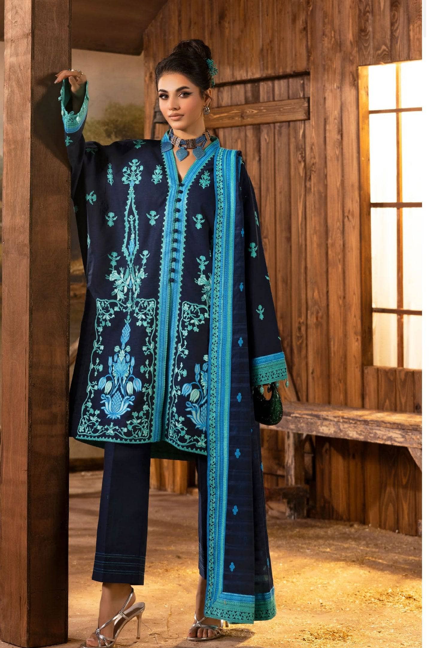 Gul Ahmed Rang E Khizam/K 52102/Embroideried Khaddar