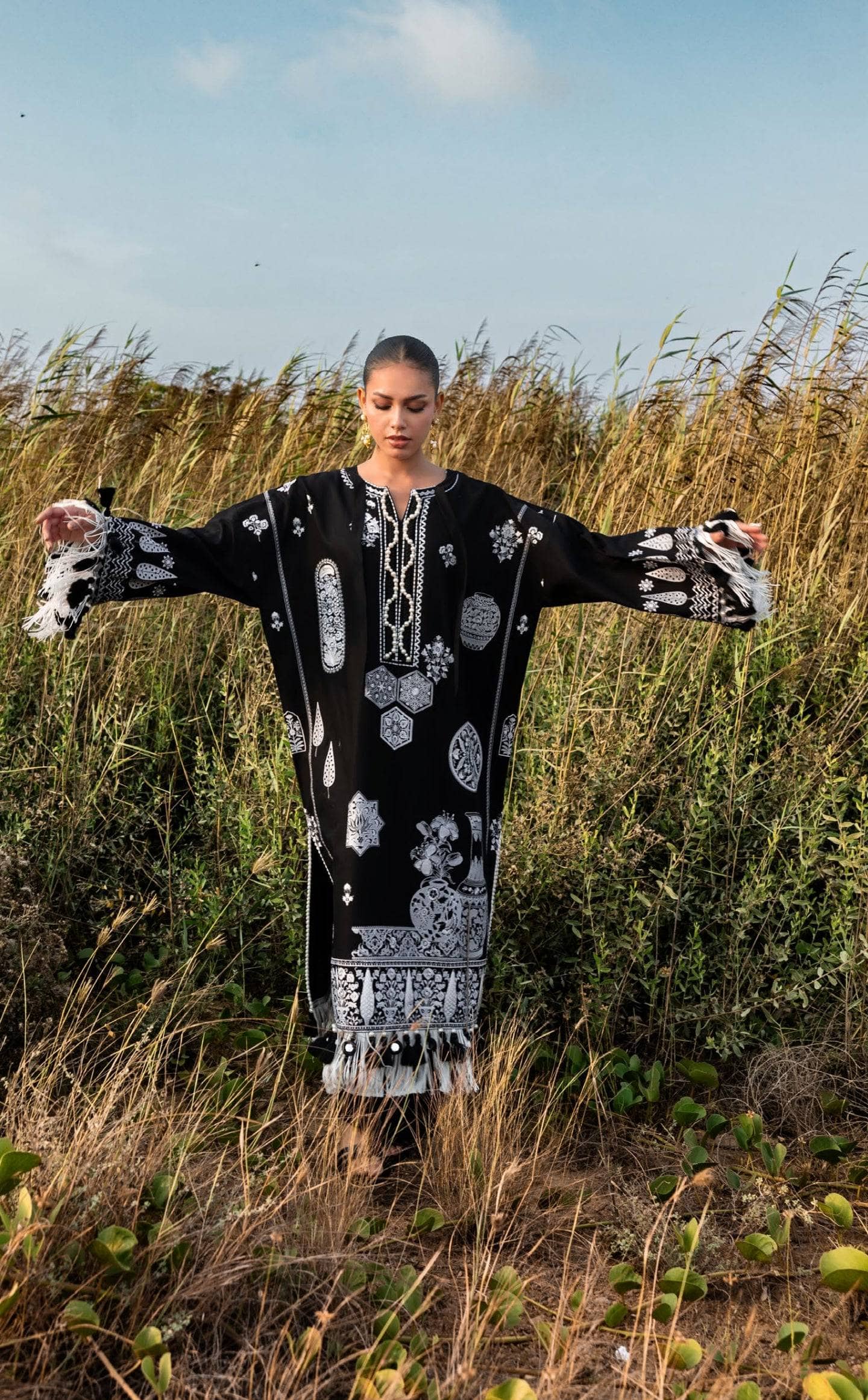 img_gul_ahmed_winter_collection_awwal_boutique