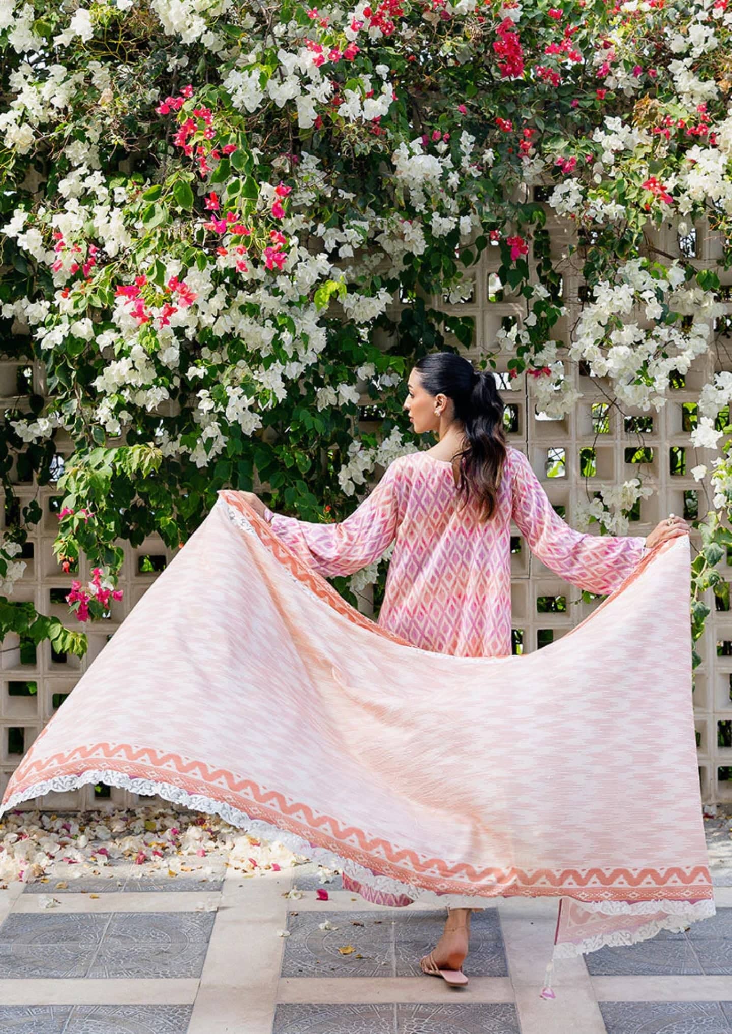 Cross Stitch Cotton Satin 25/Radiant Charm/Peach