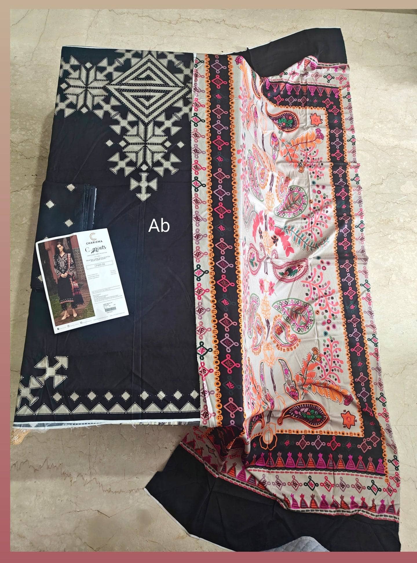 img_charizma_c_prints_fall_awwal_boutique