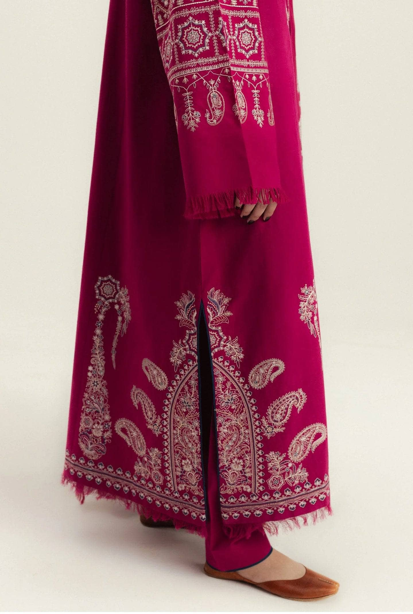 img_zara_shahjahan_winter_24_awwal_boutique