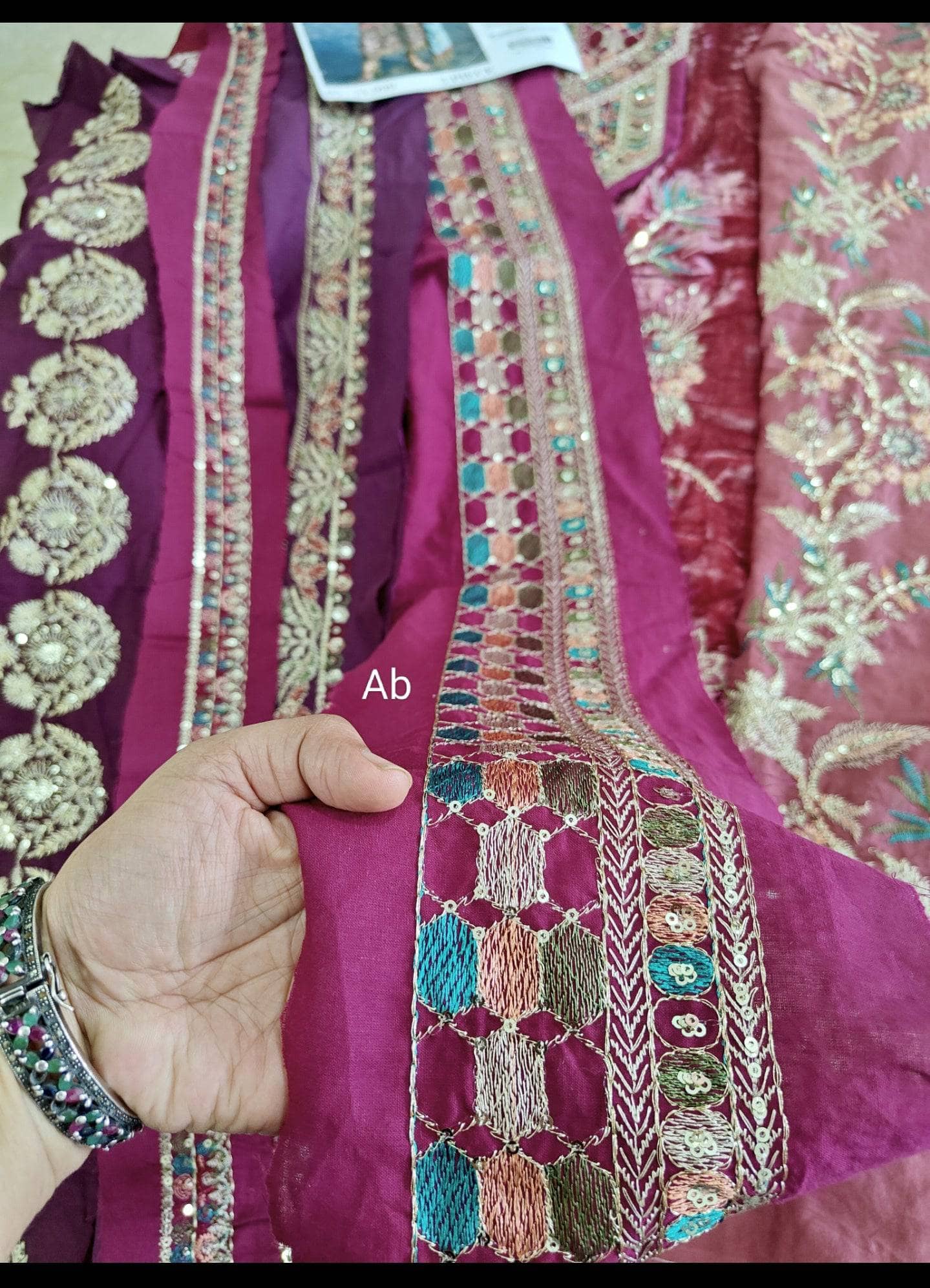 Open Pic/Sana Safinaz Velvet/05