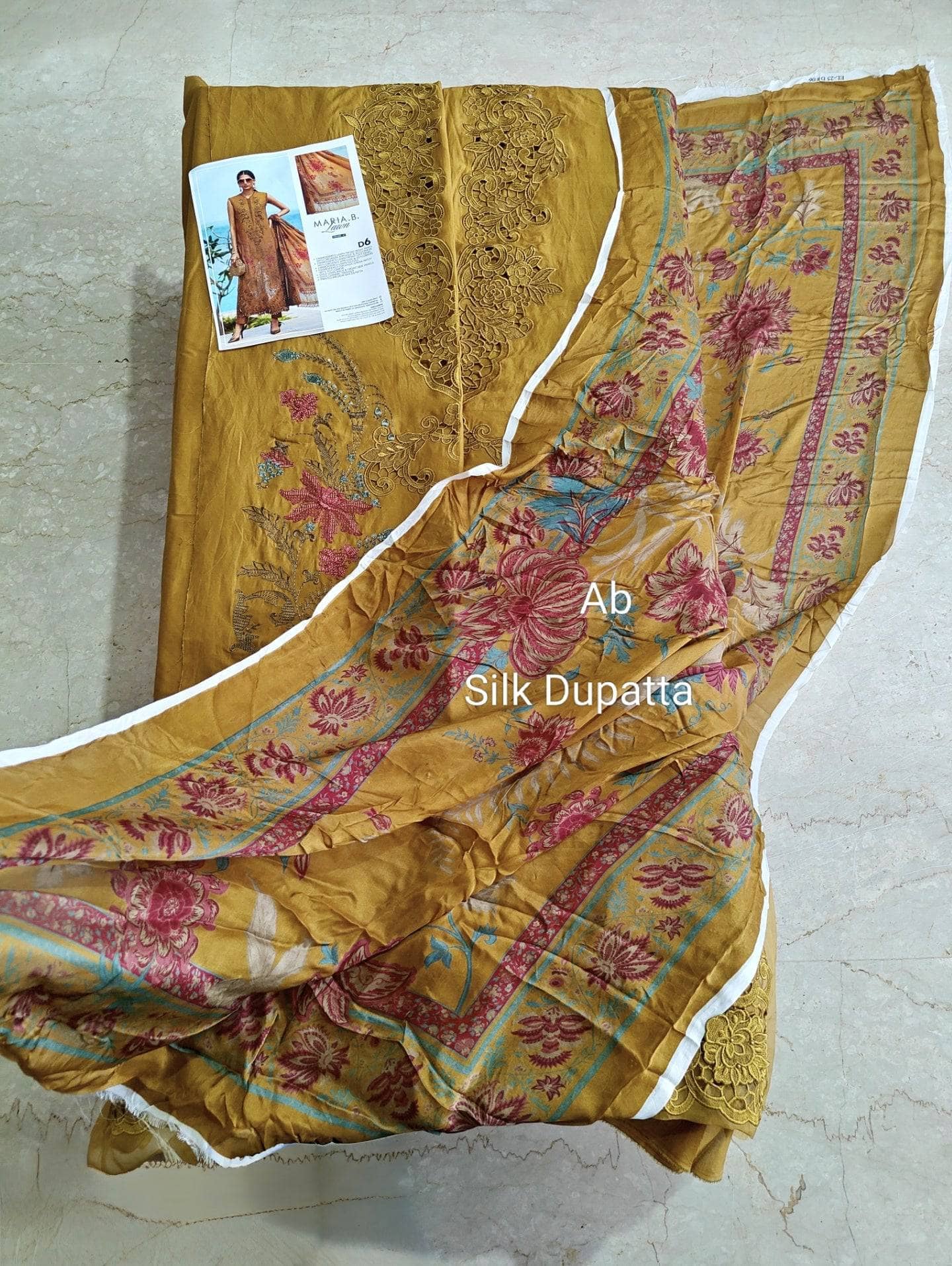 Open Pic/Maria B Luxury Lawn 25/Vol 2/D 06/Mustard