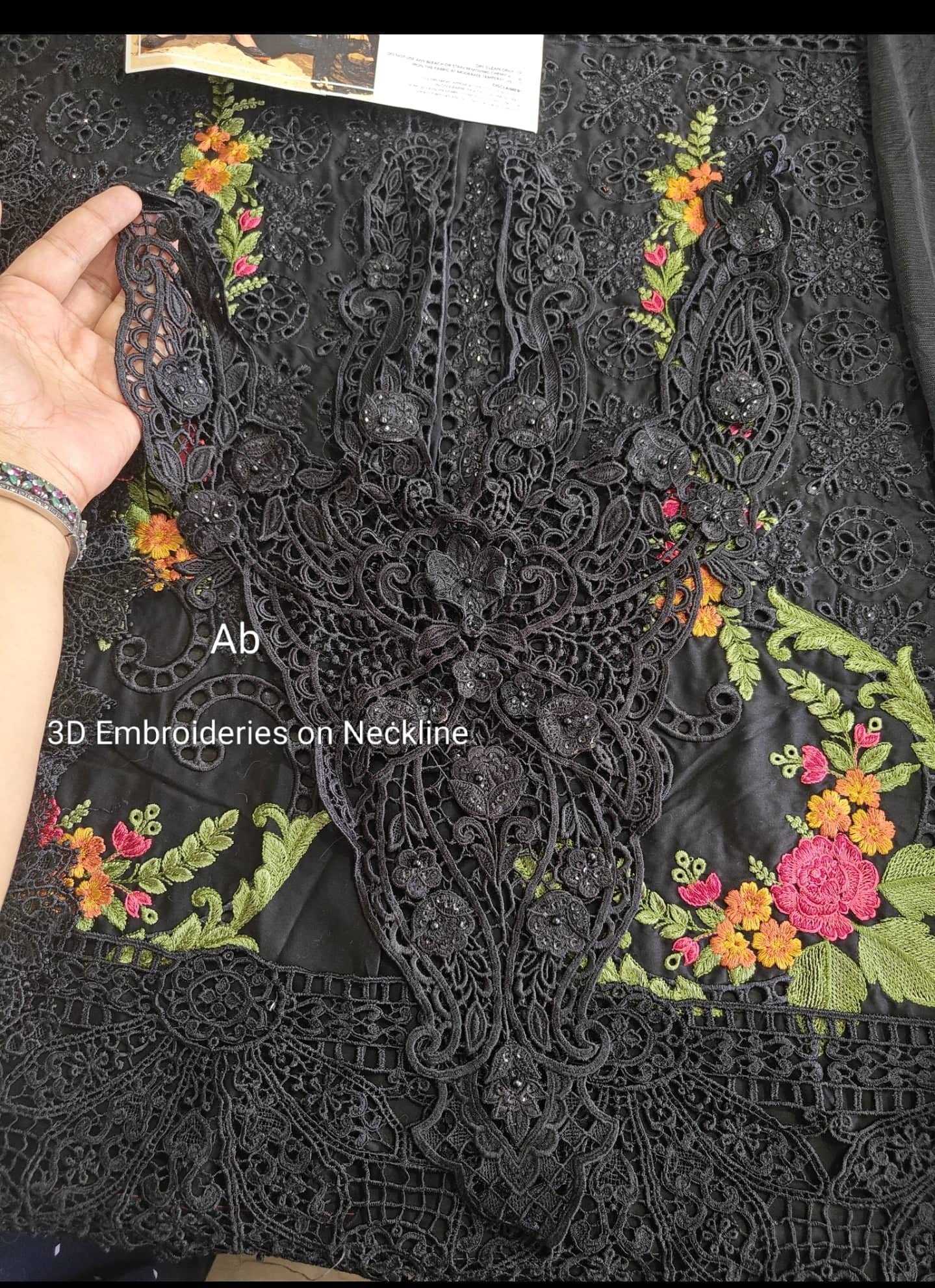 Open Pic/Maria B Luxury Lawn 25/Vol 2/D