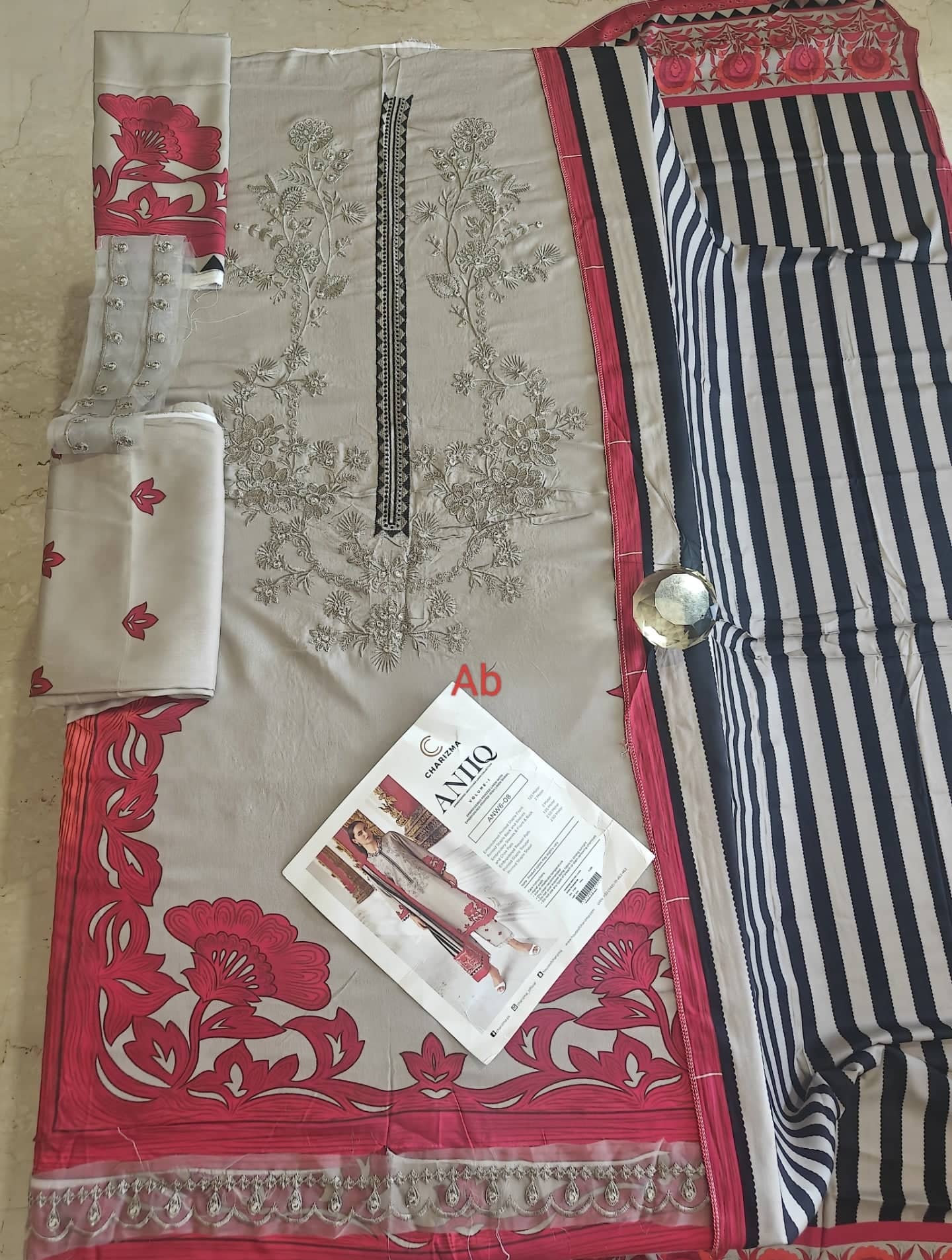 Open Pic/Charizma Aniiq Staple Shawl Collection