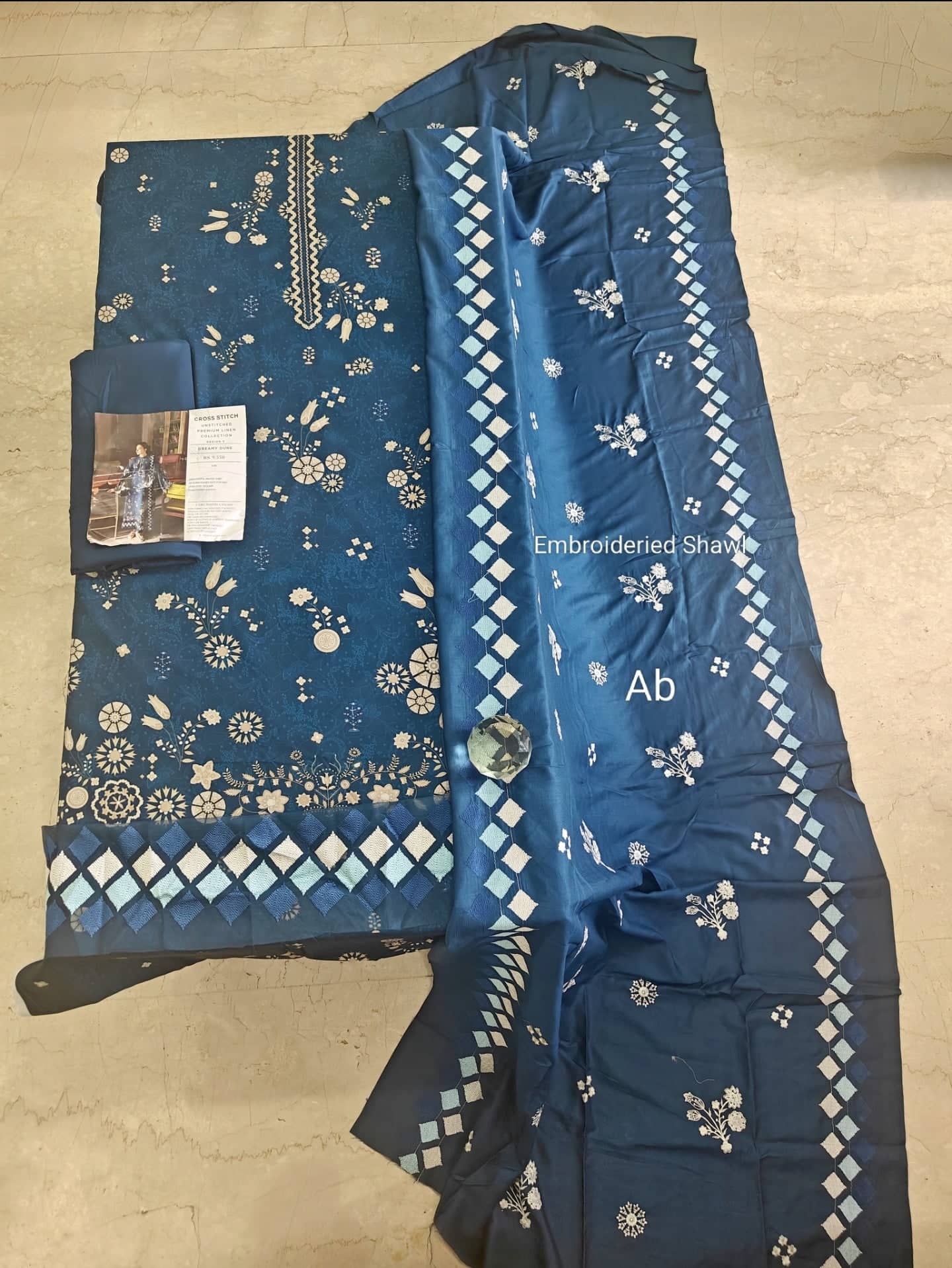 img_cross_stitch_winter_awwal_boutique