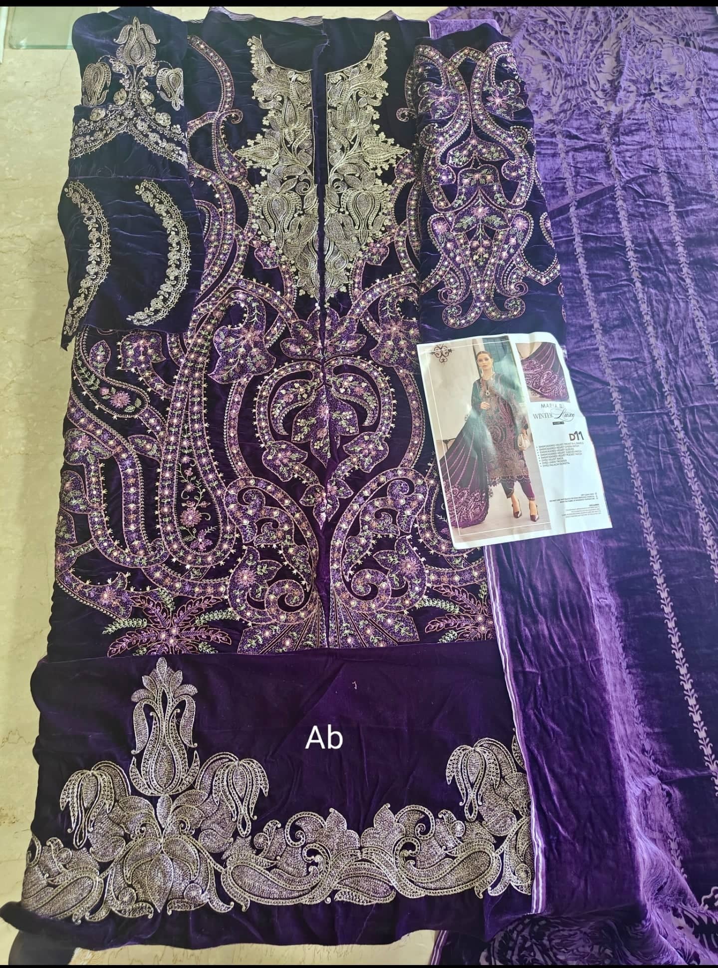 Open Pic/Maria B Winter Luxe 25/Embroideried Velvet Suit/Velvet Palachi Shawl/11/Dark Purple