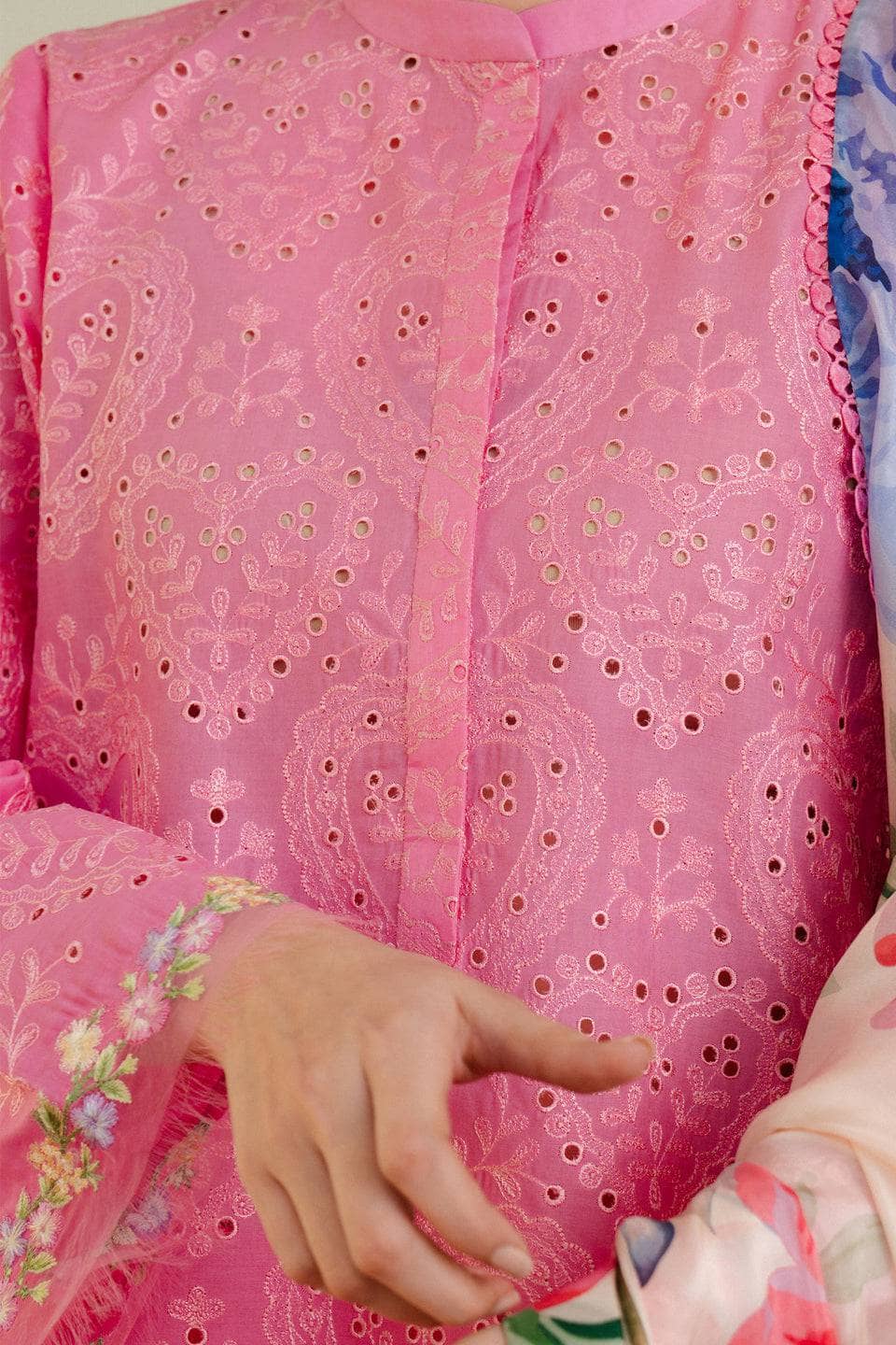 Img_coco_by_zara_shahjahan_awwal_boutique