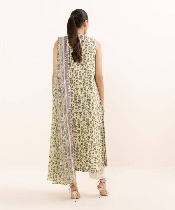 Sapphire Intermix 25/Vol 2/Embroideried Cotton Suit/Off White & Purple