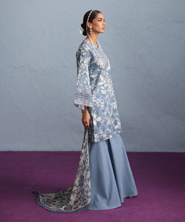 Sapphire Intermix 25/Vol 2/Embroidered Lawn Suit/Light Blue Off White