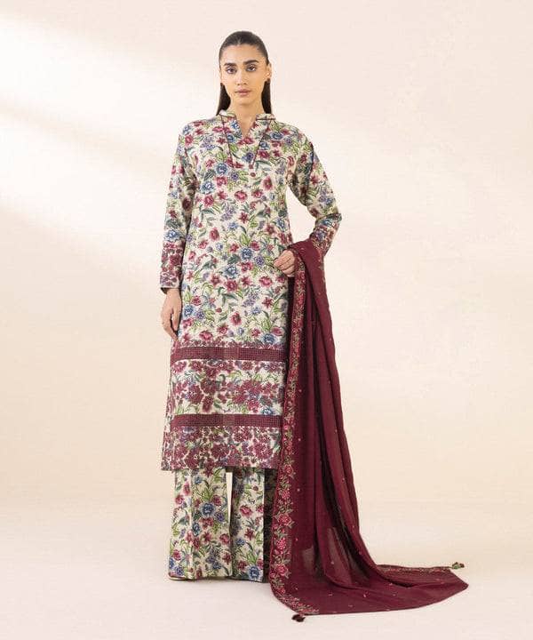 img_sapphire_intermix_awwal_boutique