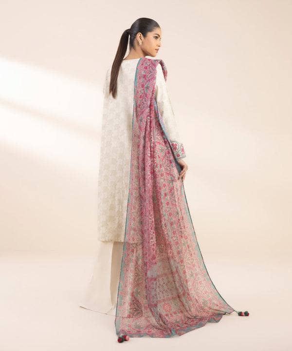 img_sapphire_premium_lawn_awwal_boutique