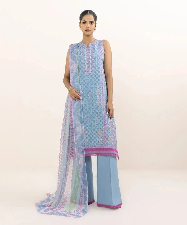 Sapphire Intermix 25/Vol 2/Embroidered Jacquard Suit/Ice Blue