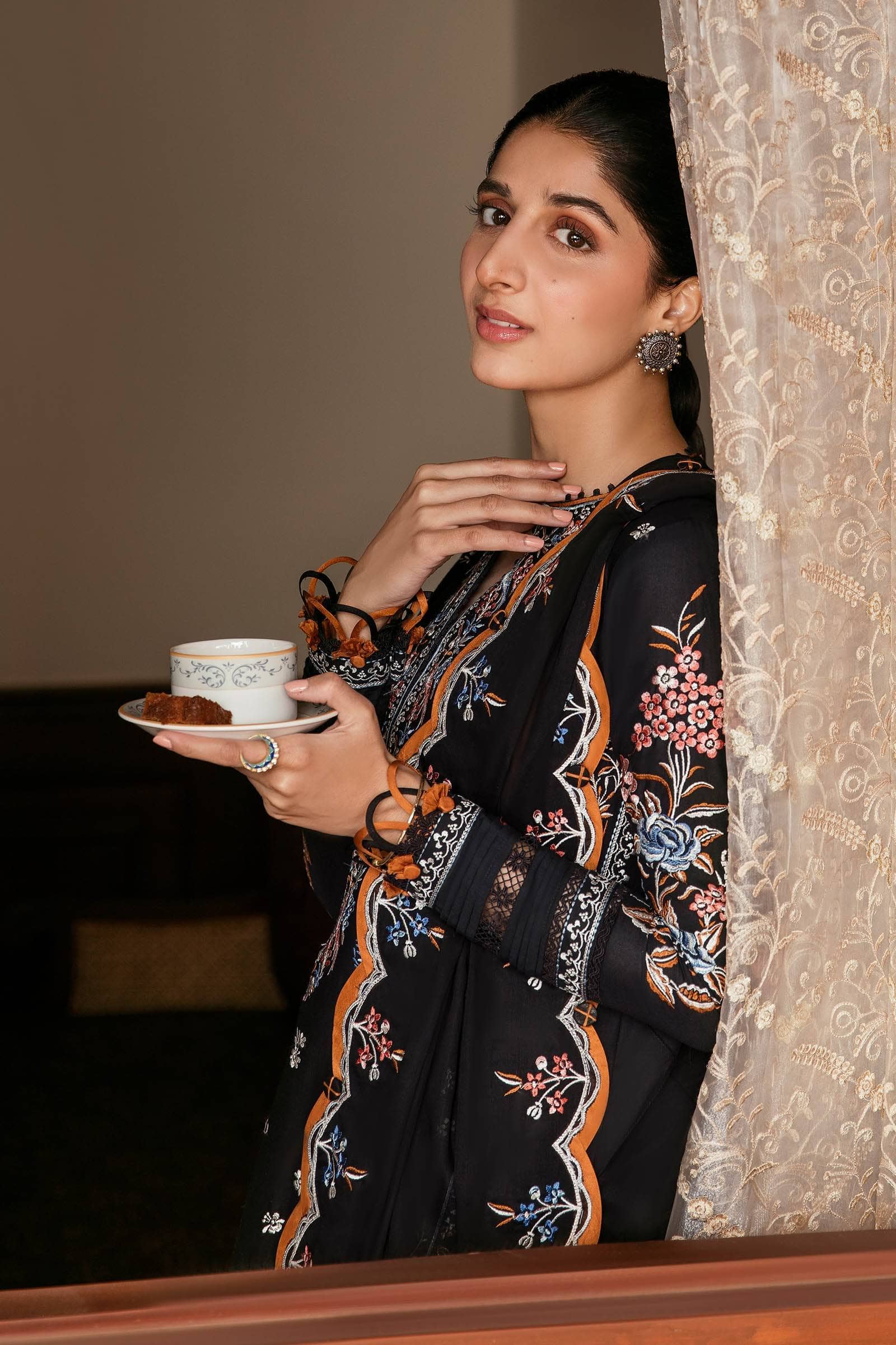 img_zaha_festive_eid_lawn_23_awwal_boutique