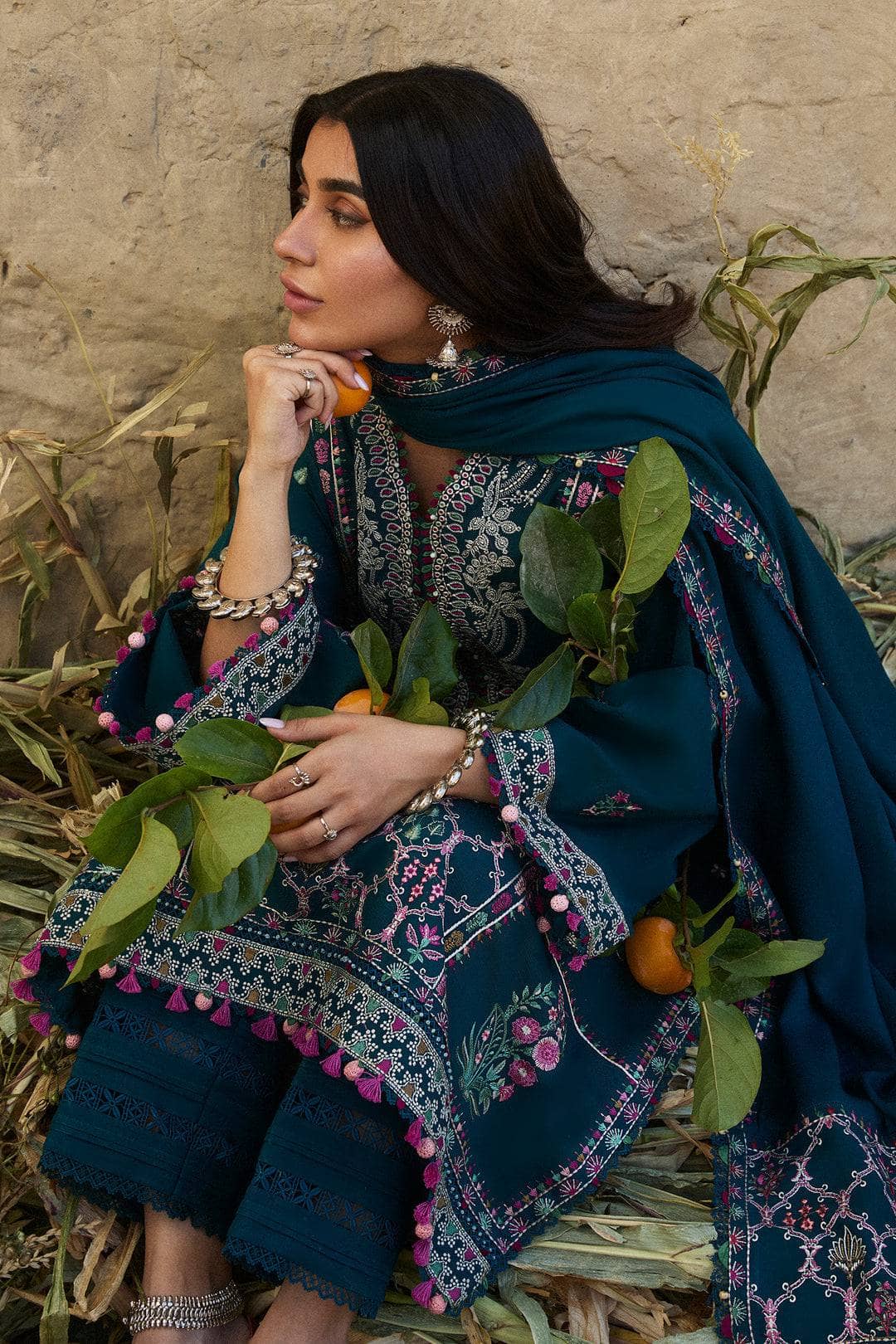 img_zaha_winter_24_awwal_boutique