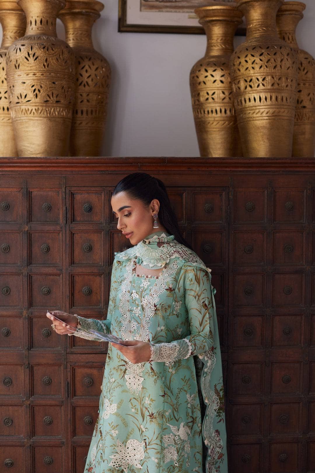 img_zaha_festive_lawn_awwal_boutique