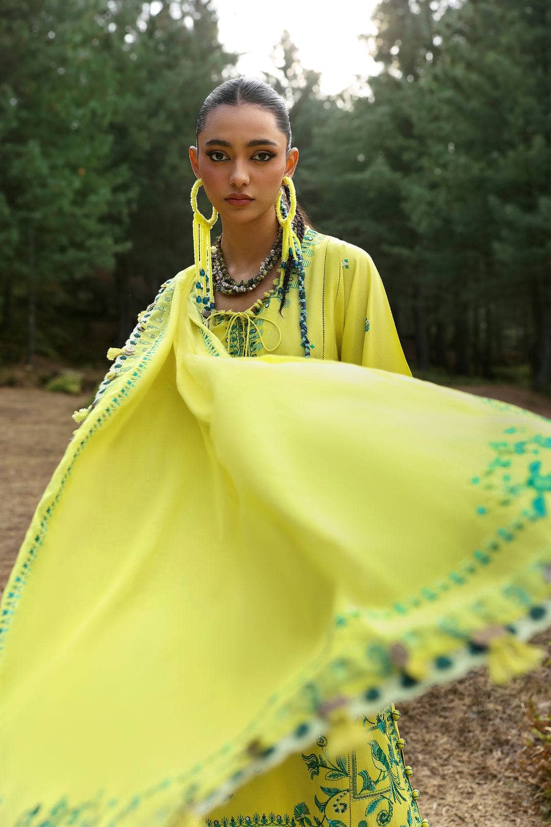 img_zaha_festive_lawn_neelum_awwal_boutique