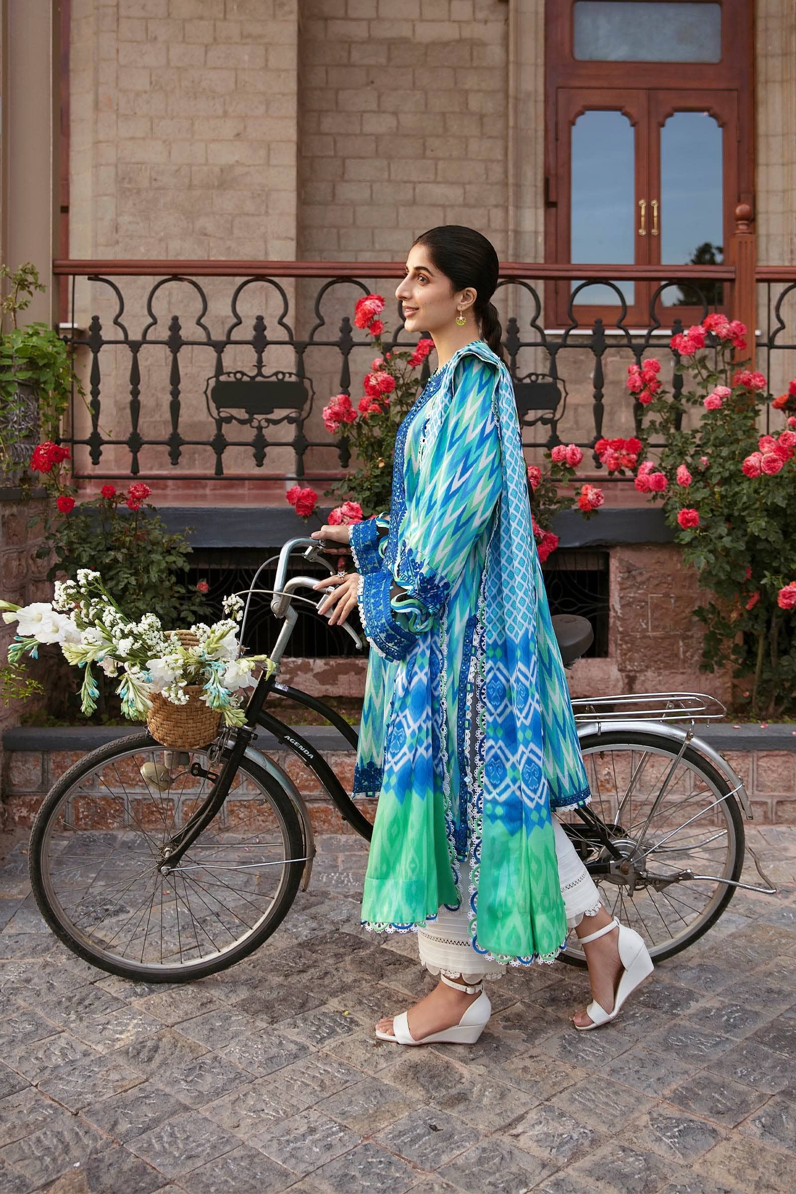 img_zaha_festive_eid_lawn_23_awwal_boutique