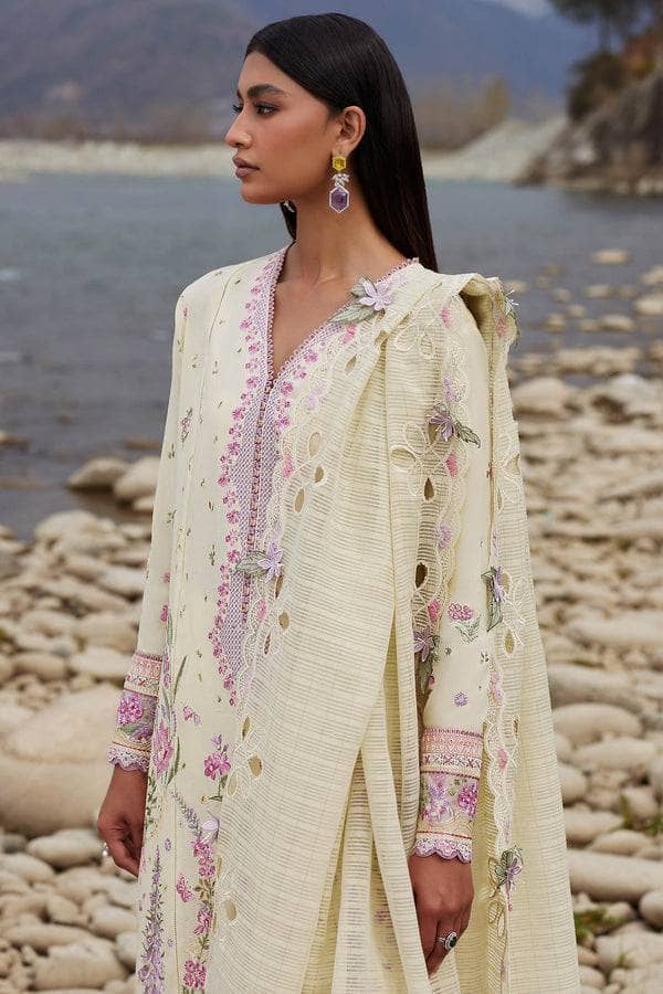 img_elan_lawn_24_awwal_boutique