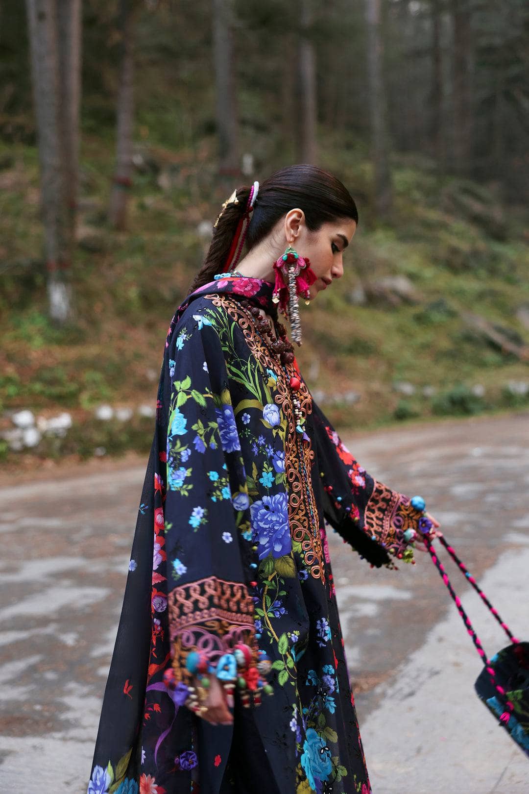 img_zaha_festive_lawn_neelum_awwal_boutique