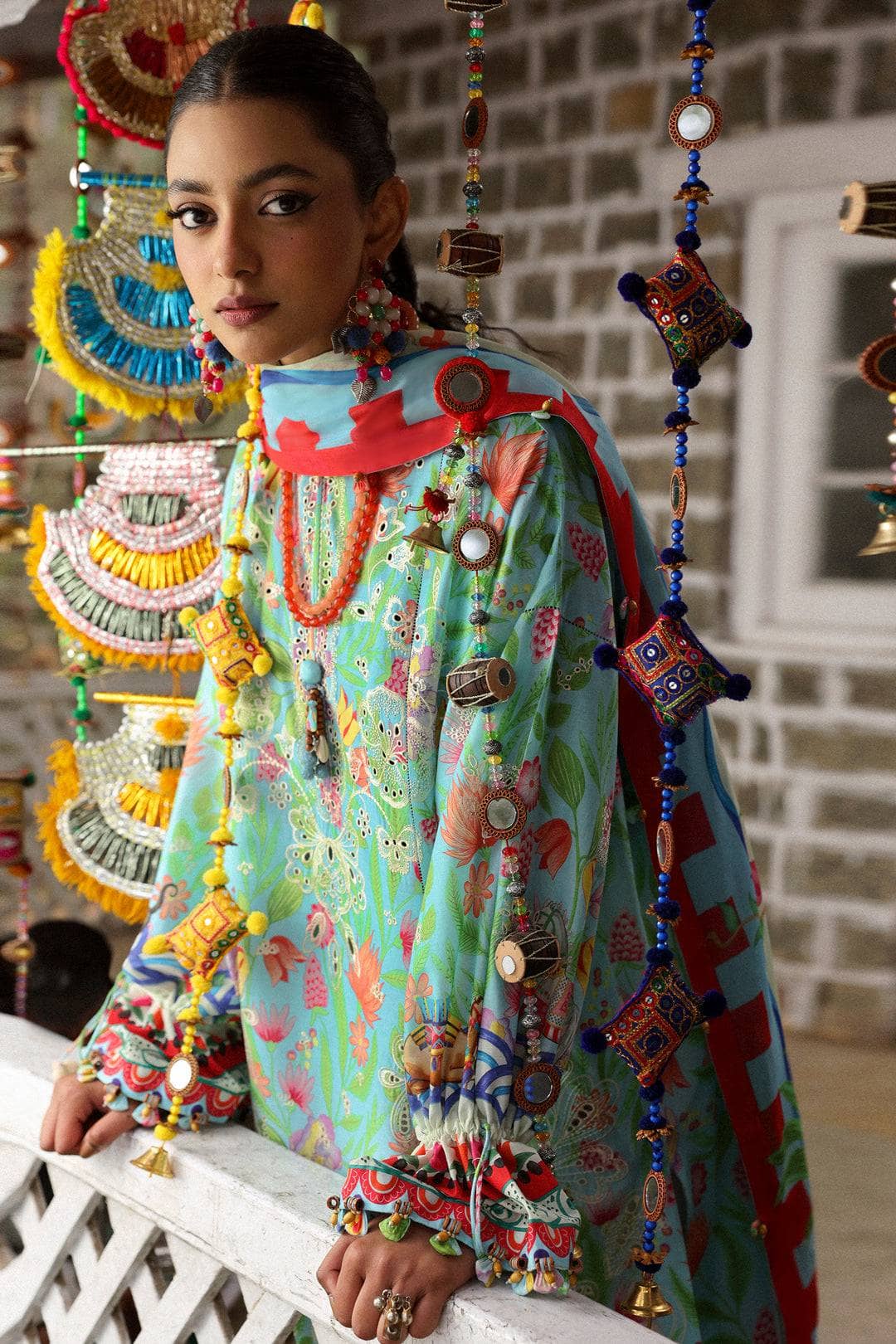 img_zaha_festive_lawn_neelum_awwal_boutique