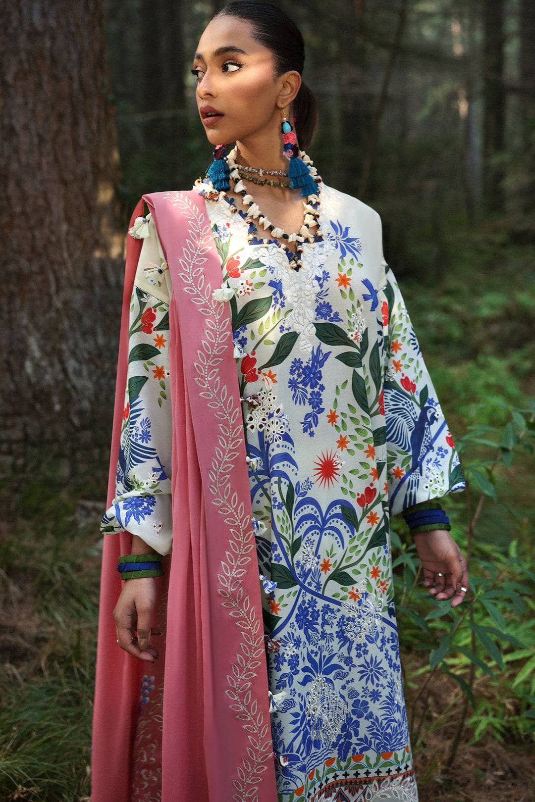 img_zaha_festive_lawn_neelum_awwal_boutique