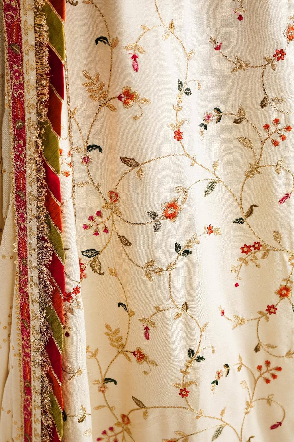 img_zara_shahjahan_winter_23_awwal_boutique