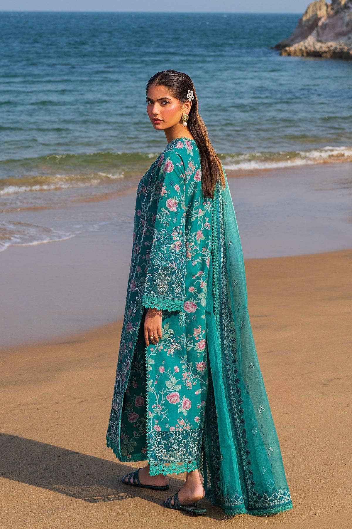 img_afrozeh_endless_summer_awwal_boutique