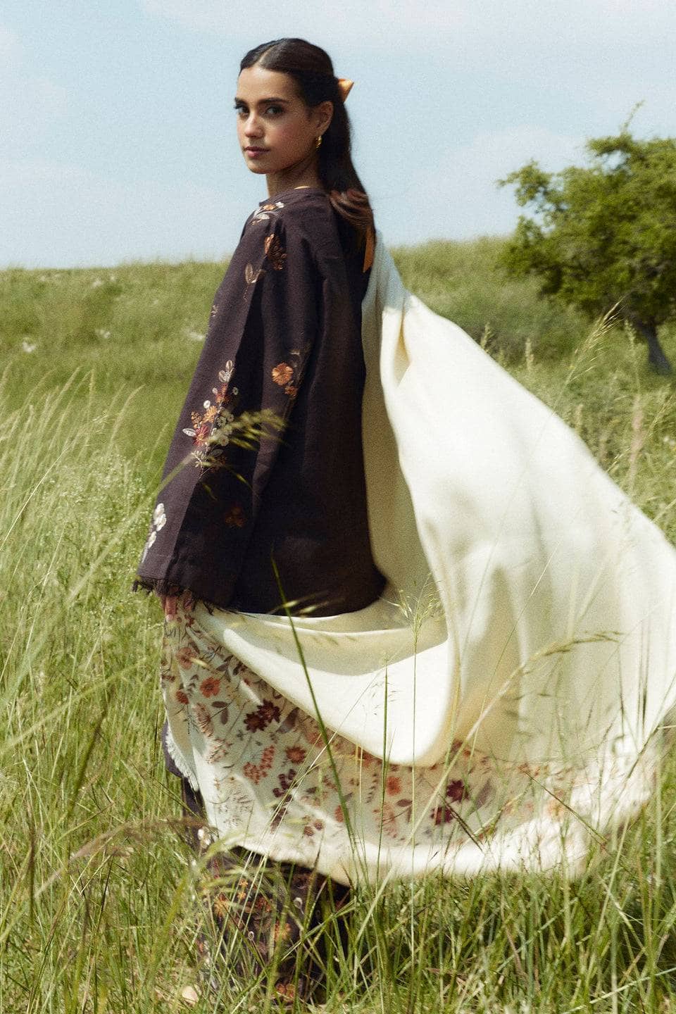 img_coco_by_zara_shahjahan_awwal_boutique