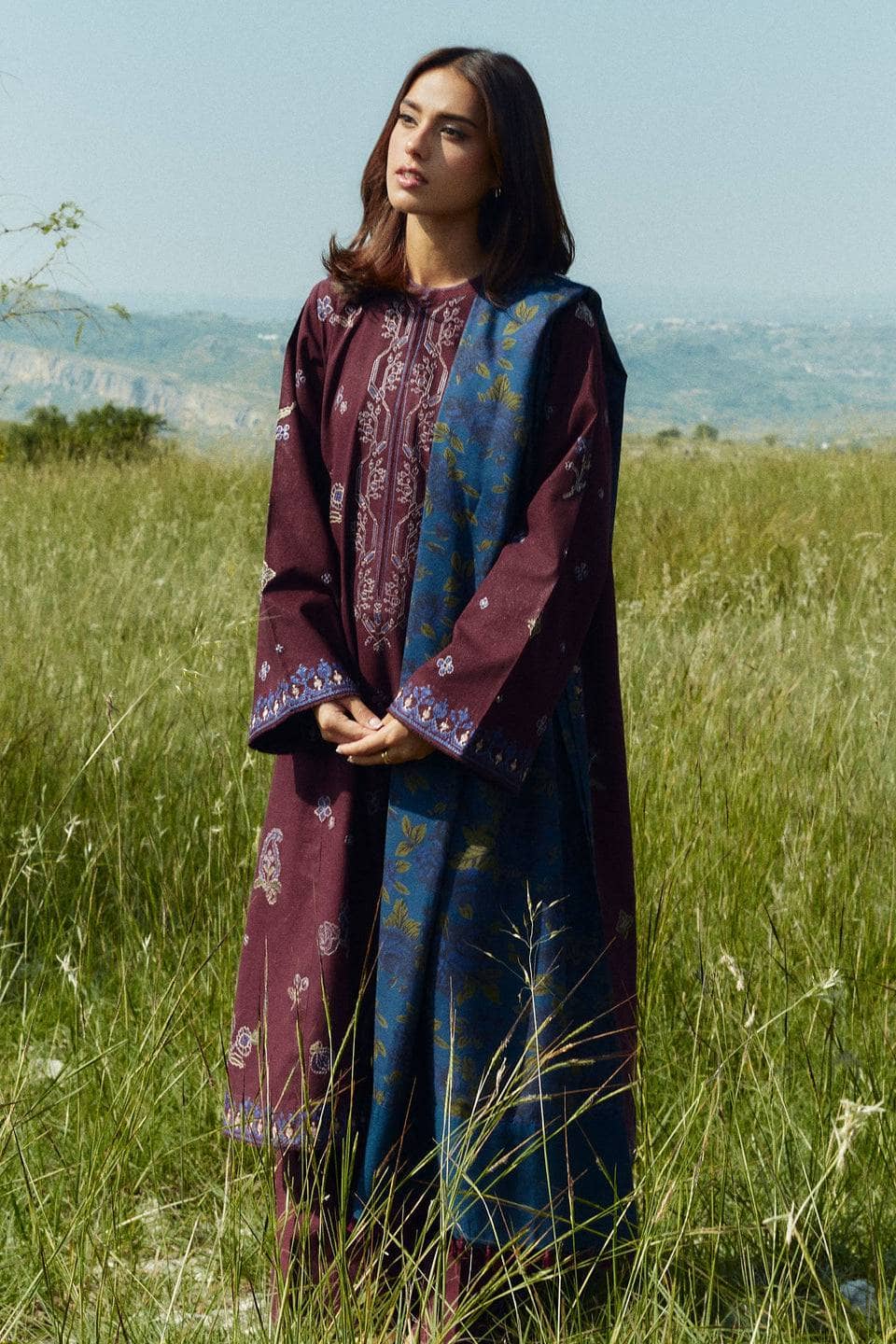 img_zara_shahjahan_coco_winter_24_awwal_boutique