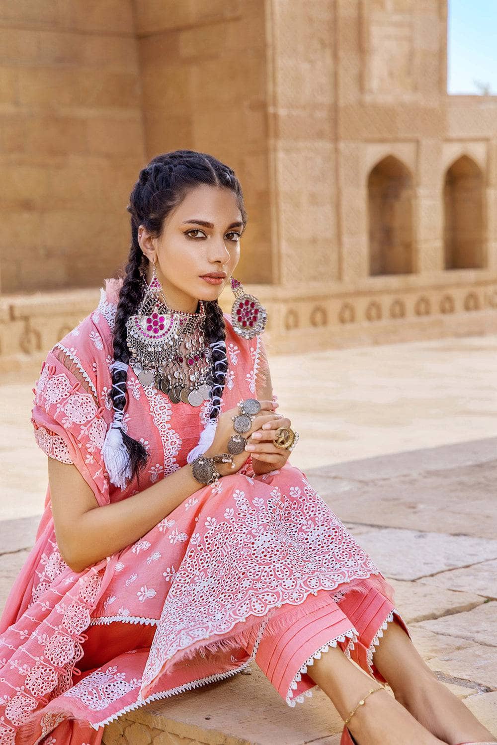 img_adans_libas_chikankari_schiffli_lawn_awwal_boutique