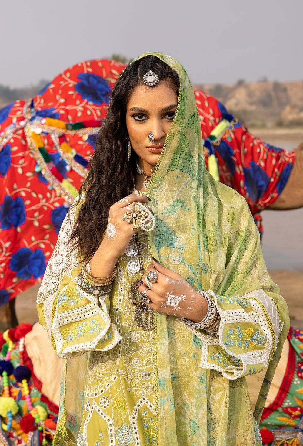 img_adans_libas_lawn_by_hafzah_zia_awwal_boutique