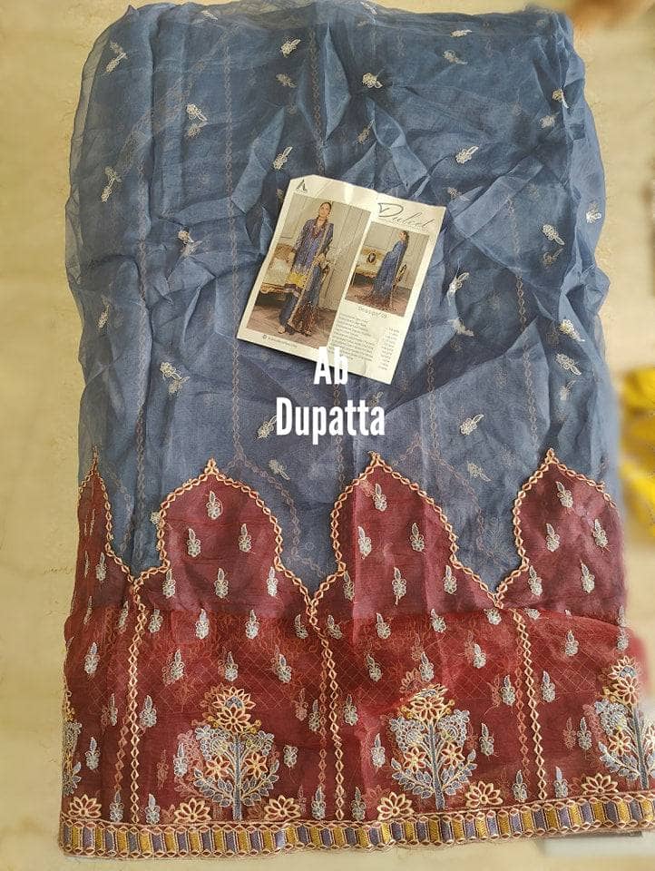 img_open_pic_ramsha_andaz_lawn_23_awwal_boutique