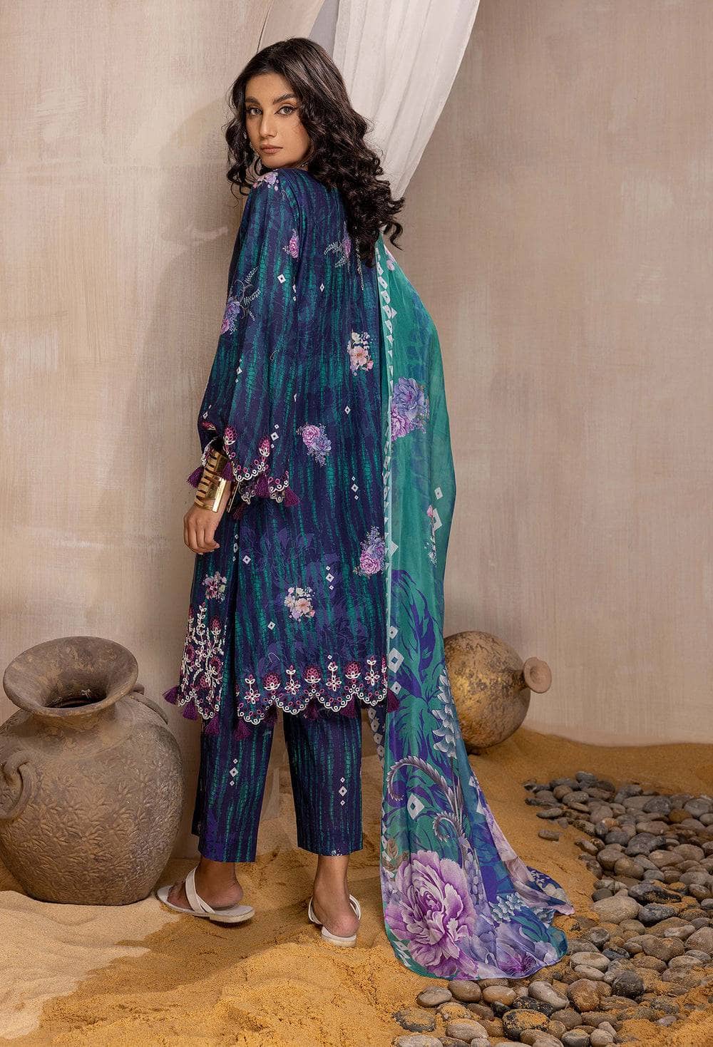 img_adans_libas_printkari_lawn_24_awwal_boutique