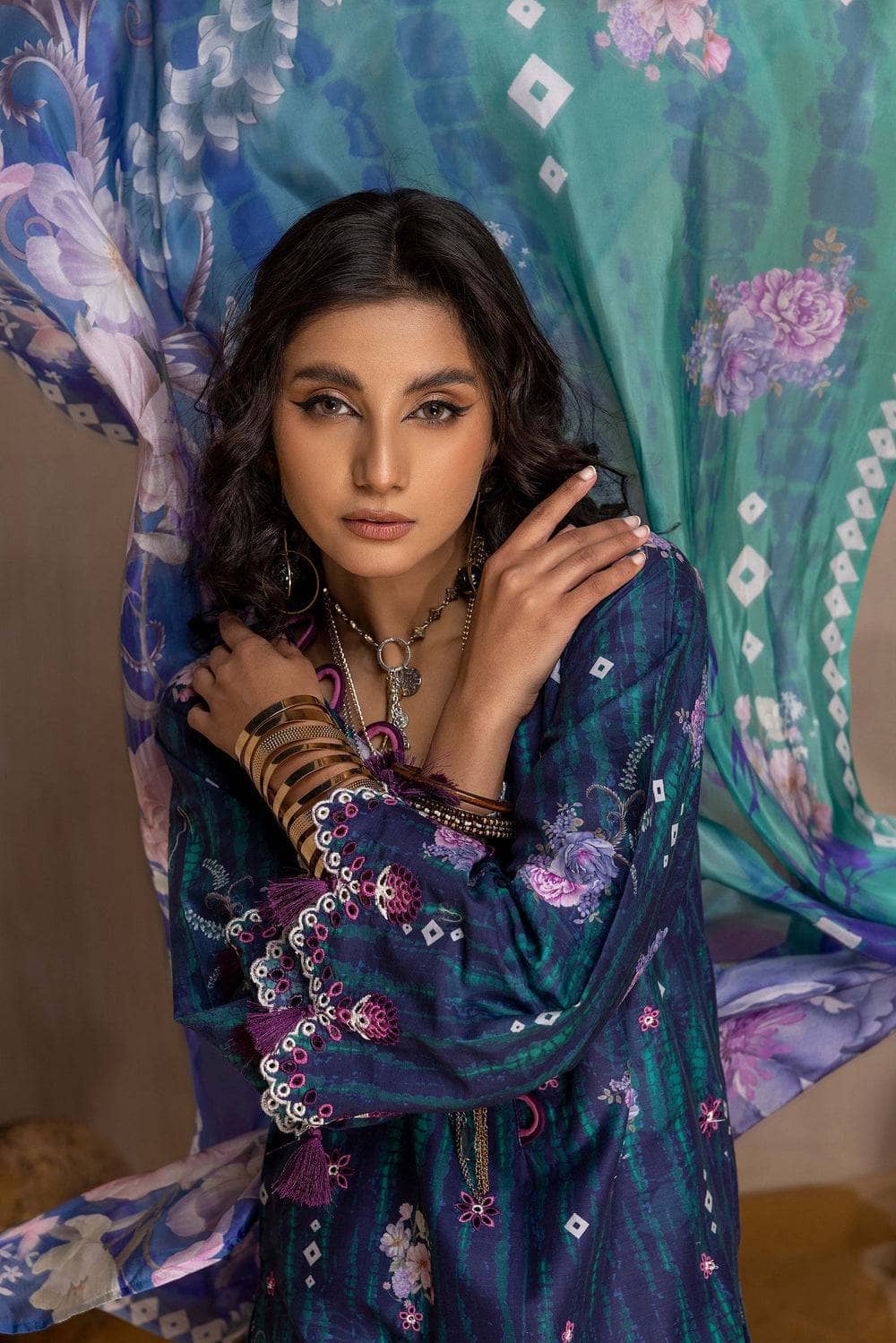 img_adans_libas_printkari_lawn_24_awwal_boutique