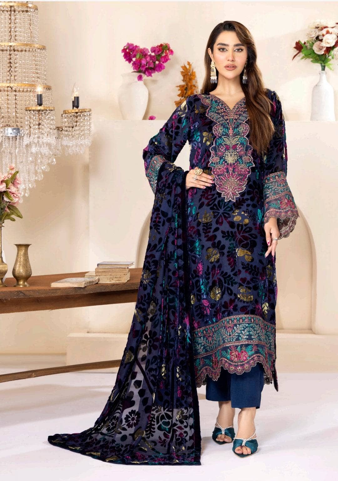 img_adans_libas_velvet_palachi_awwal_boutique