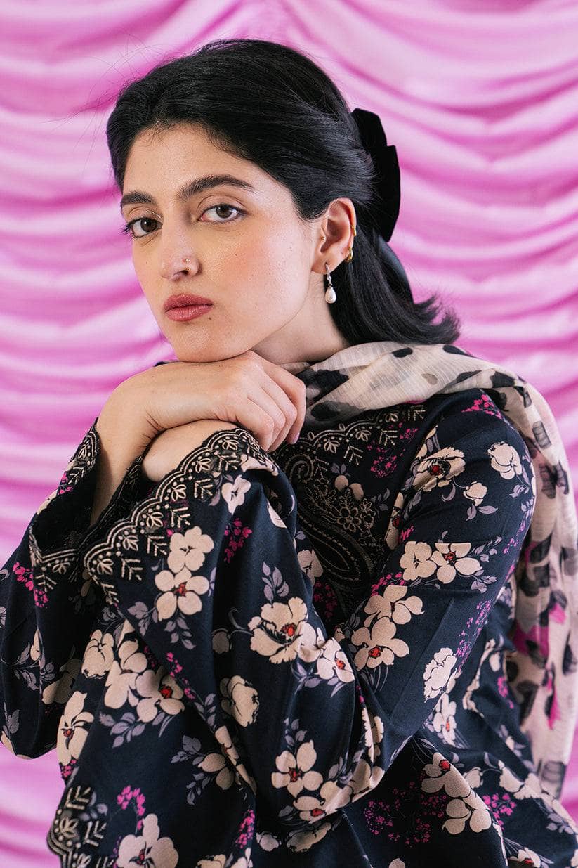 img_afrozeh_ayzel_lawn_awwal_boutique