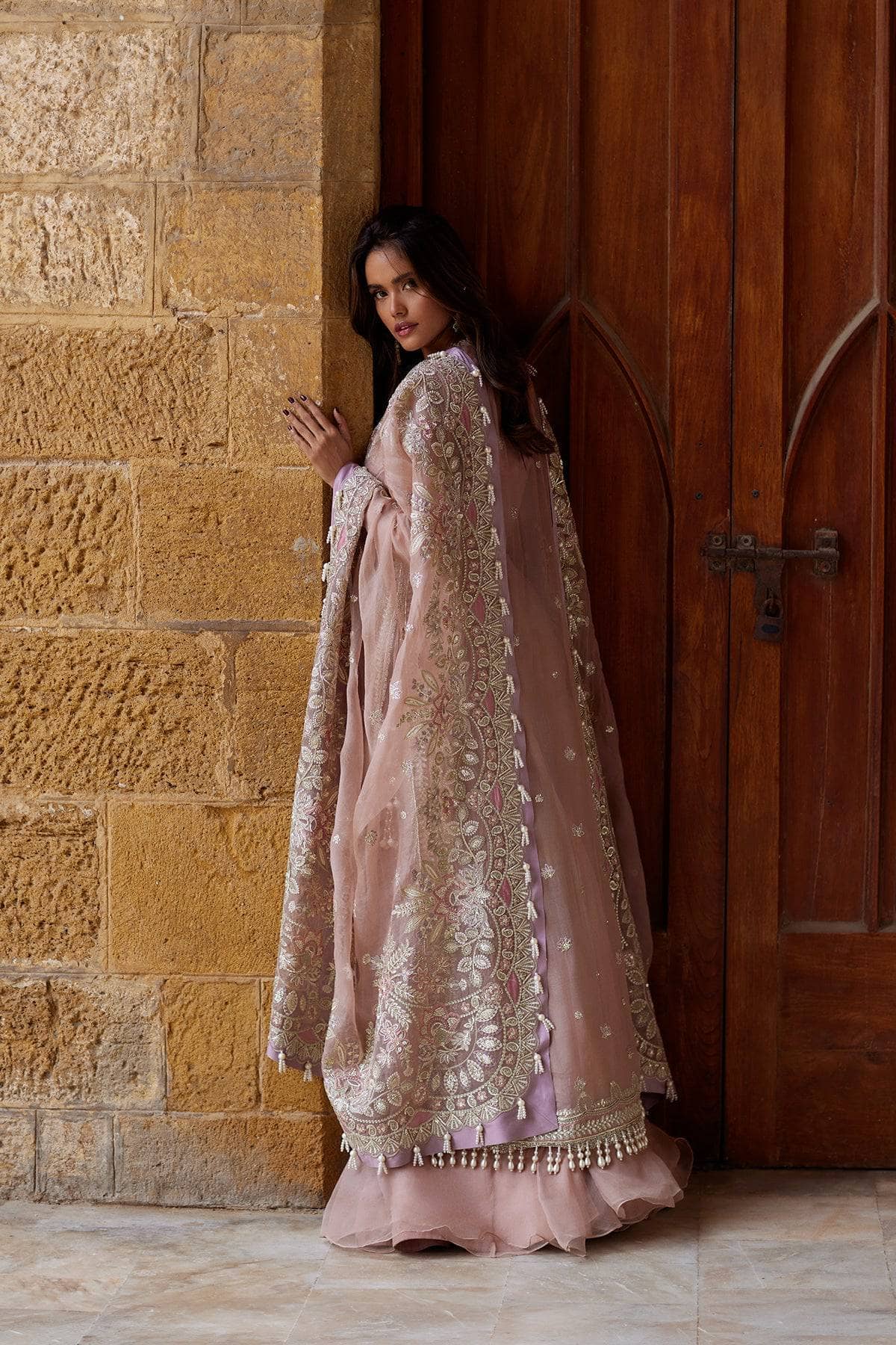 Afrozeh Dastangoi Formals 26/Rang E Dastaan/Blush Pink